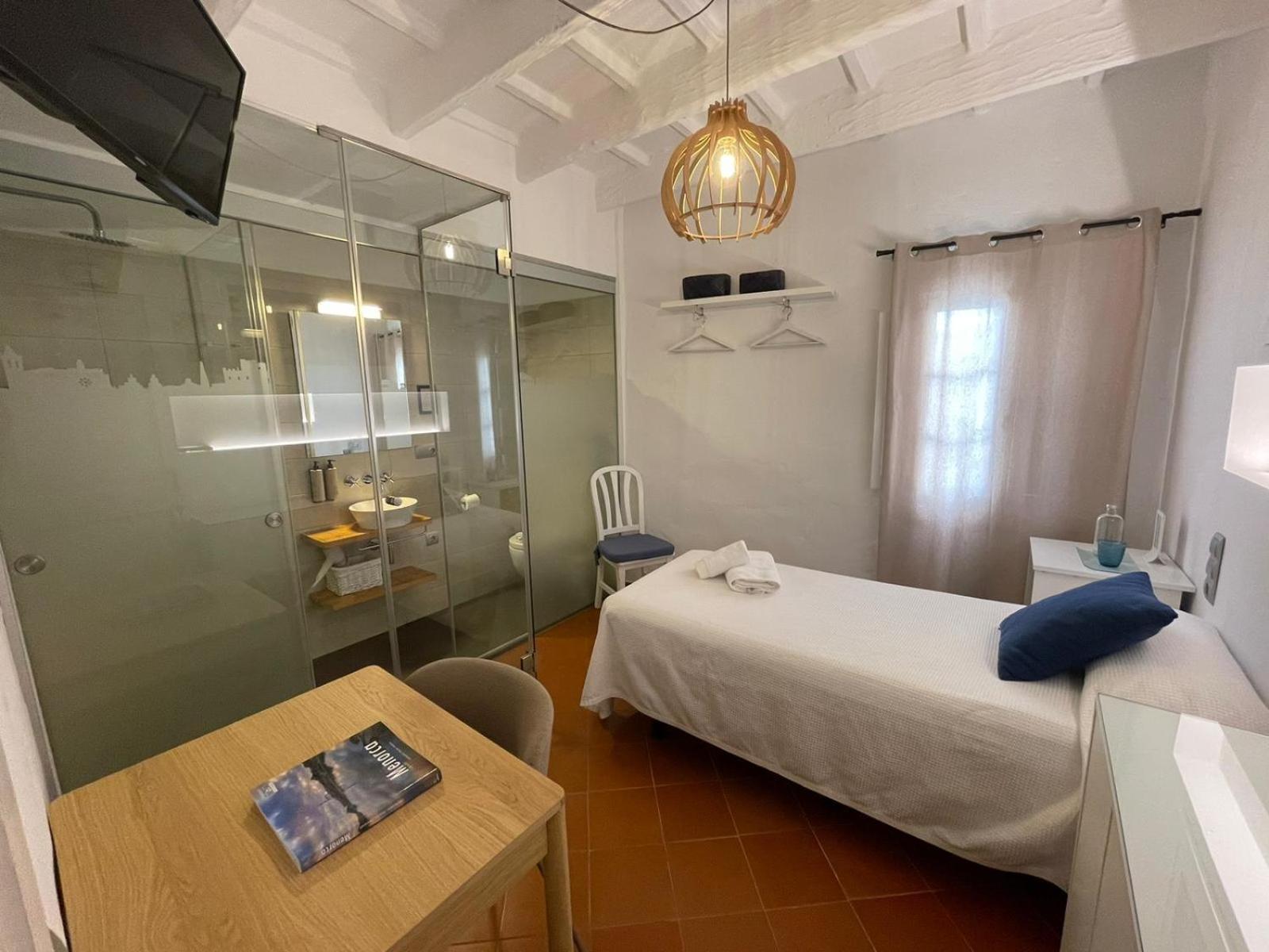 Petit Hotel 5 Fars (Adults Only) シウタデリャ エクステリア 写真