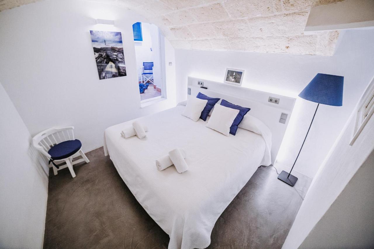 Petit Hotel 5 Fars (Adults Only) シウタデリャ エクステリア 写真